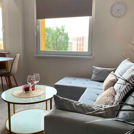 Apartament Konstytucji - Centrum Świnoujście Exterior foto